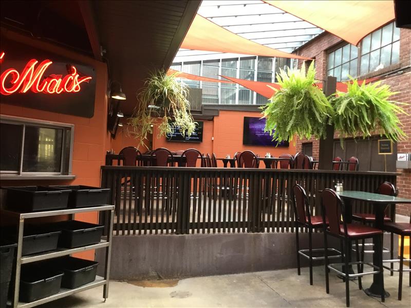 Mac's Downtown Alton, IL